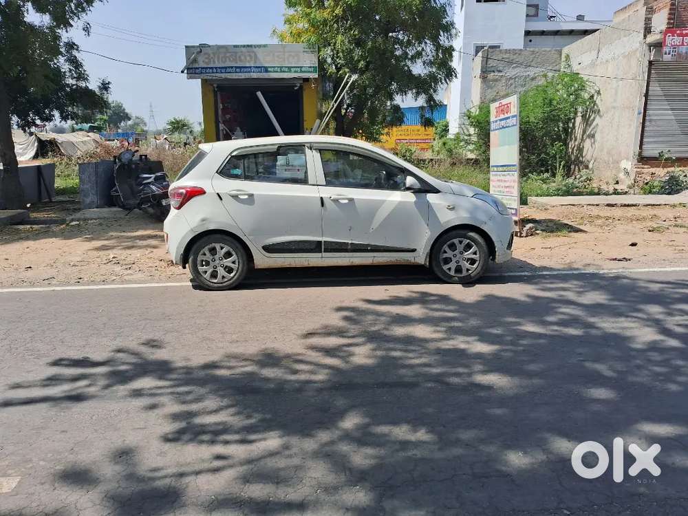 Hyundai Grand I10 2014 Cng & Hybrids 148000 Km Driven