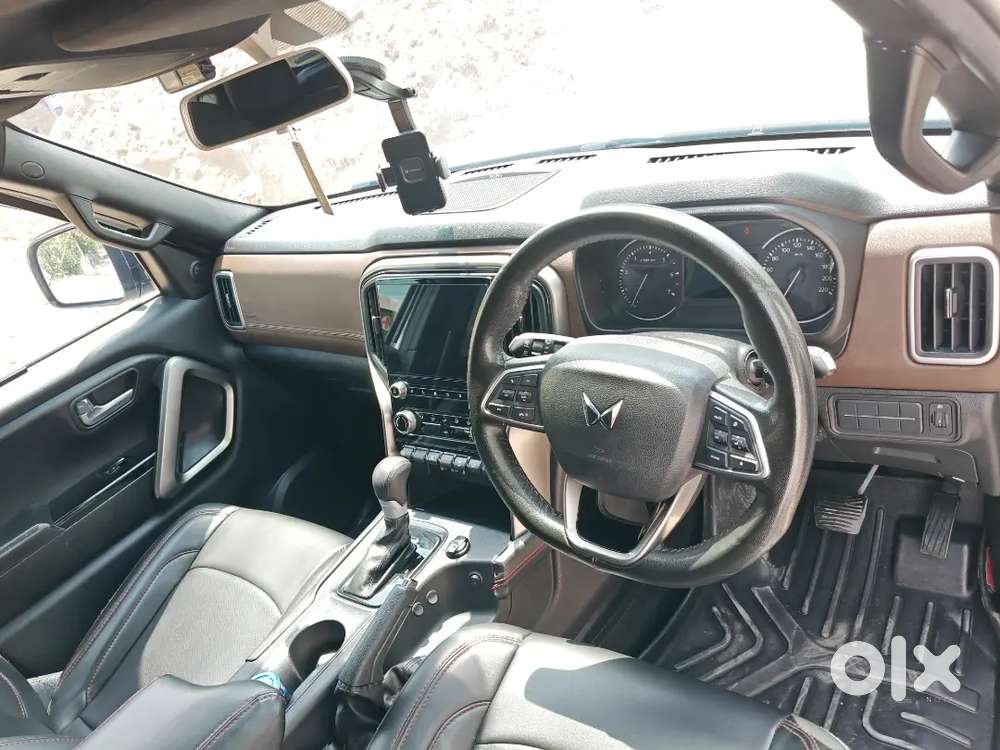 Mahindra Scorpio-n 2.2 Diesel 2025