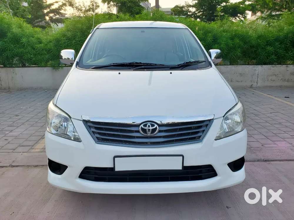 Toyota Innova 2.5