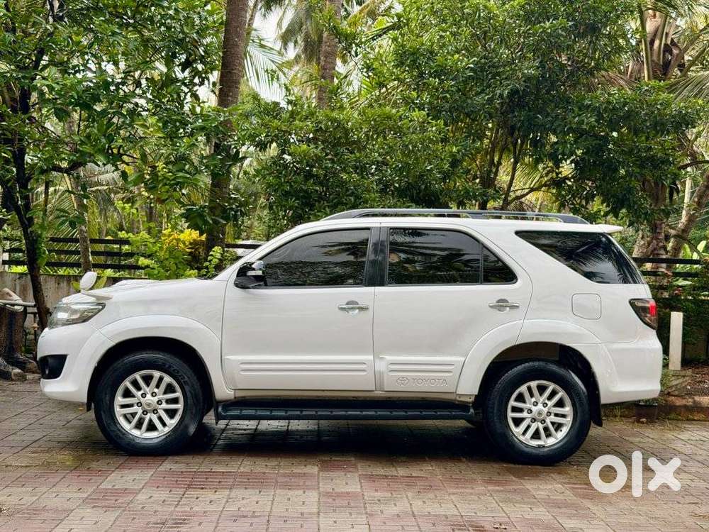 Toyota Fortuner 3.0 4x4 Manual, 2014, Diesel