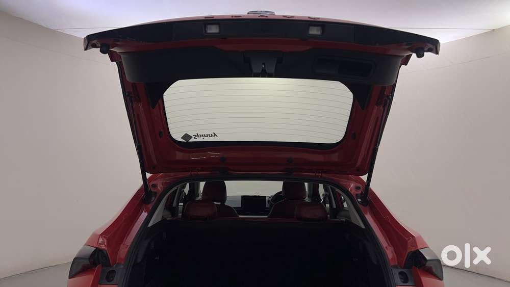 Tata Curvv Creative 1.2 Revotron Petrol 6mt, 2024, Petrol