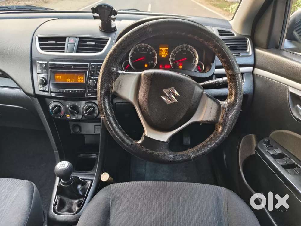 Maruti Suzuki Swift Vxi, 2015, Petrol