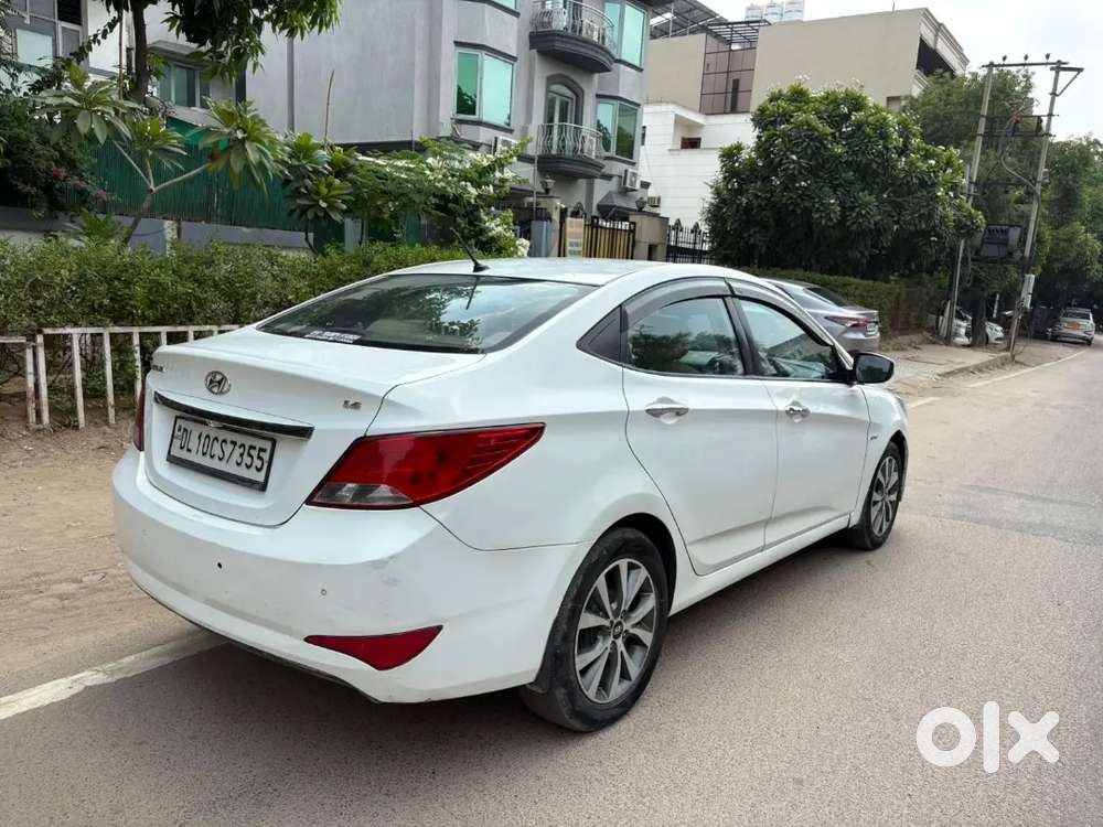 Hyundai Verna 2015 Petrol 95000 Km Driven