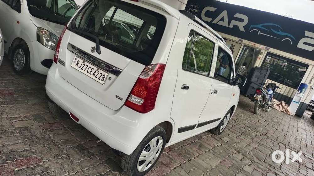 Maruti Suzuki Wagon R Vxi 1.0, 2015, Petrol