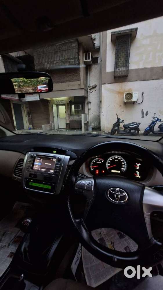 Toyota Innova 2.5 Z Diesel 7 Seater, 2015, Diesel