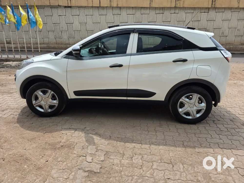 Tata Nexon 2019 Petrol Cng.ato,106000 Km Driven