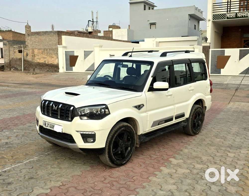 Mahindra Scorpio Classic 2.2 S 11 Mt 7 Str, 2022, Diesel