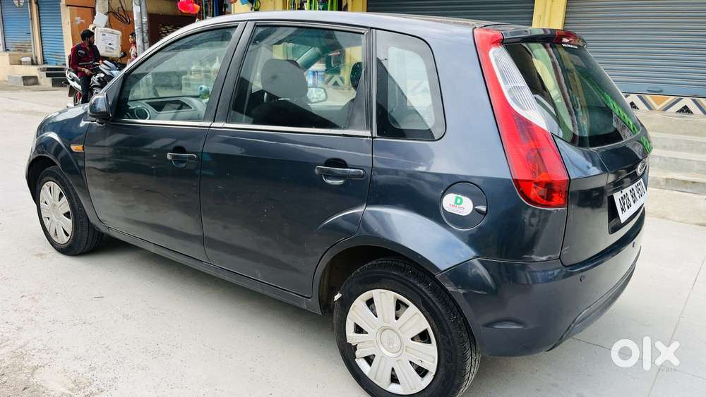 Ford Figo 2010-2012 Diesel Zxi, 2010, Diesel