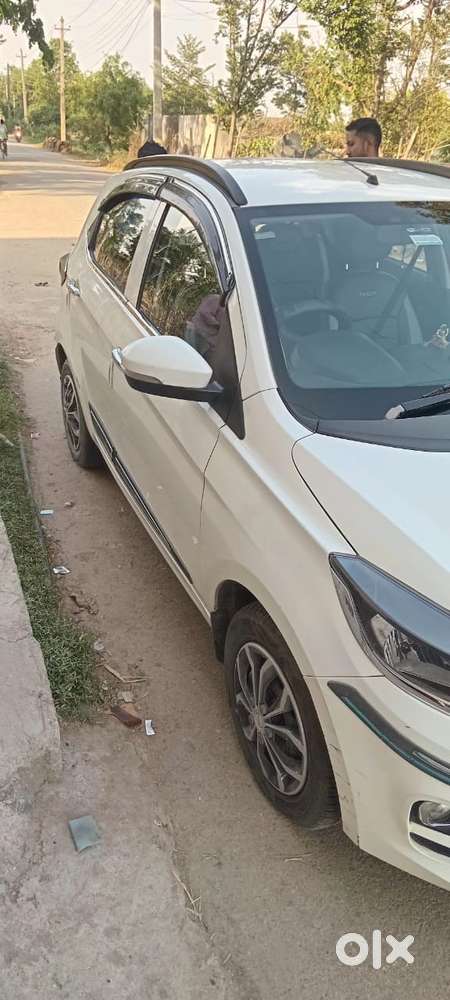 Tata Tiago 1.2 Revotron Xt (o), 2021, Petrol
