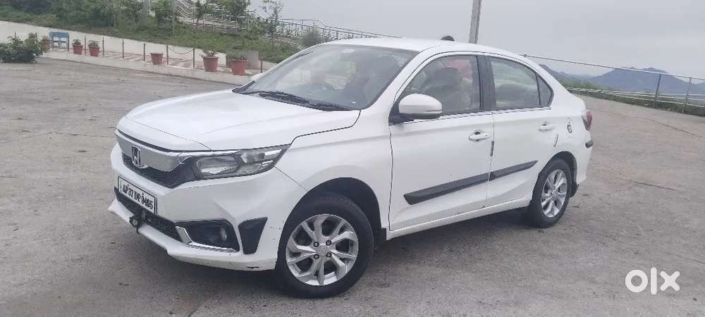 Honda Amaze 2nd Gen 2018 Diesel 141111 Km Driven