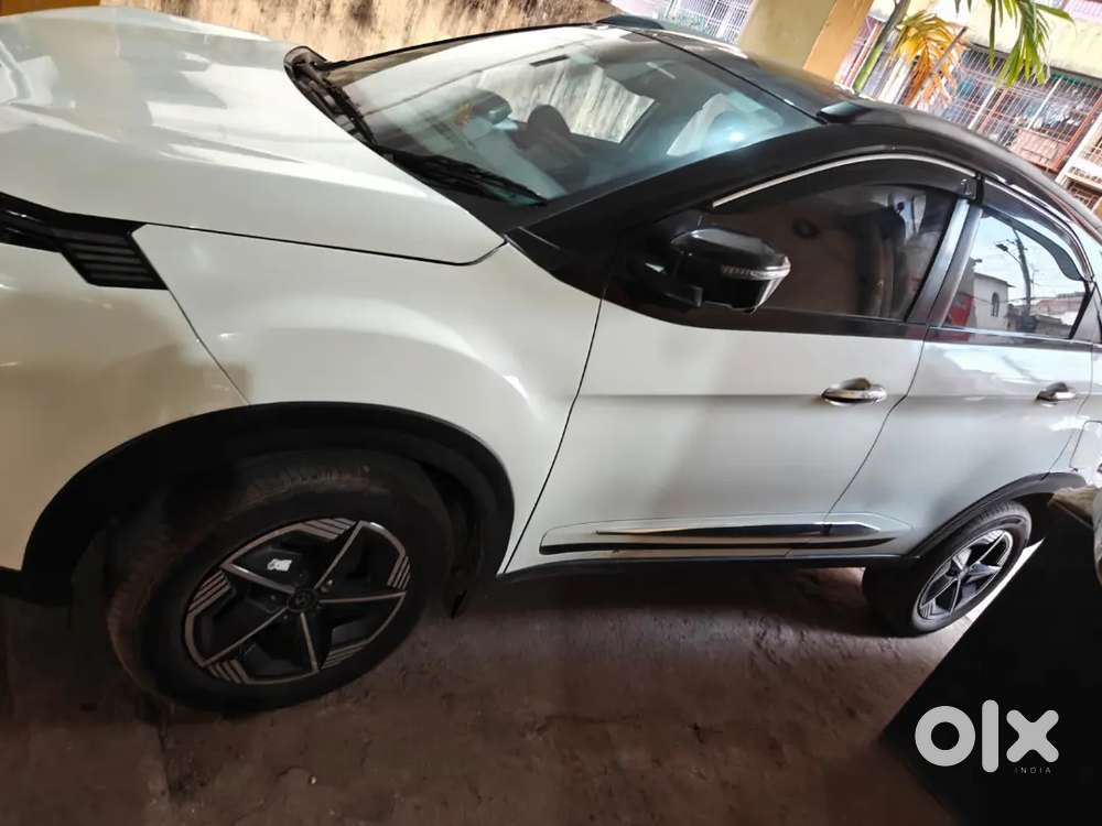 @t Bokaro Nexon Creative Plus Dt 2024 Diesel , Sunroof, Top Model