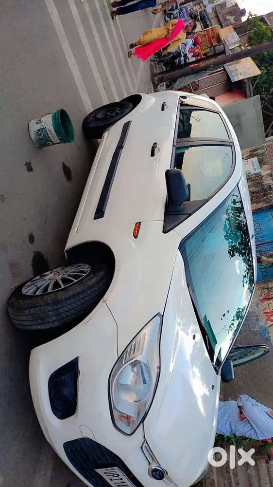 Ford Figo Diesel Zxi 2013
