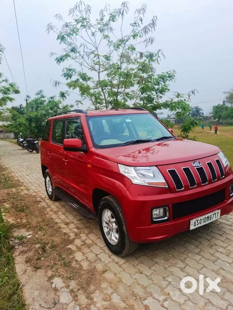 Mahindra Tuv 300 2017
