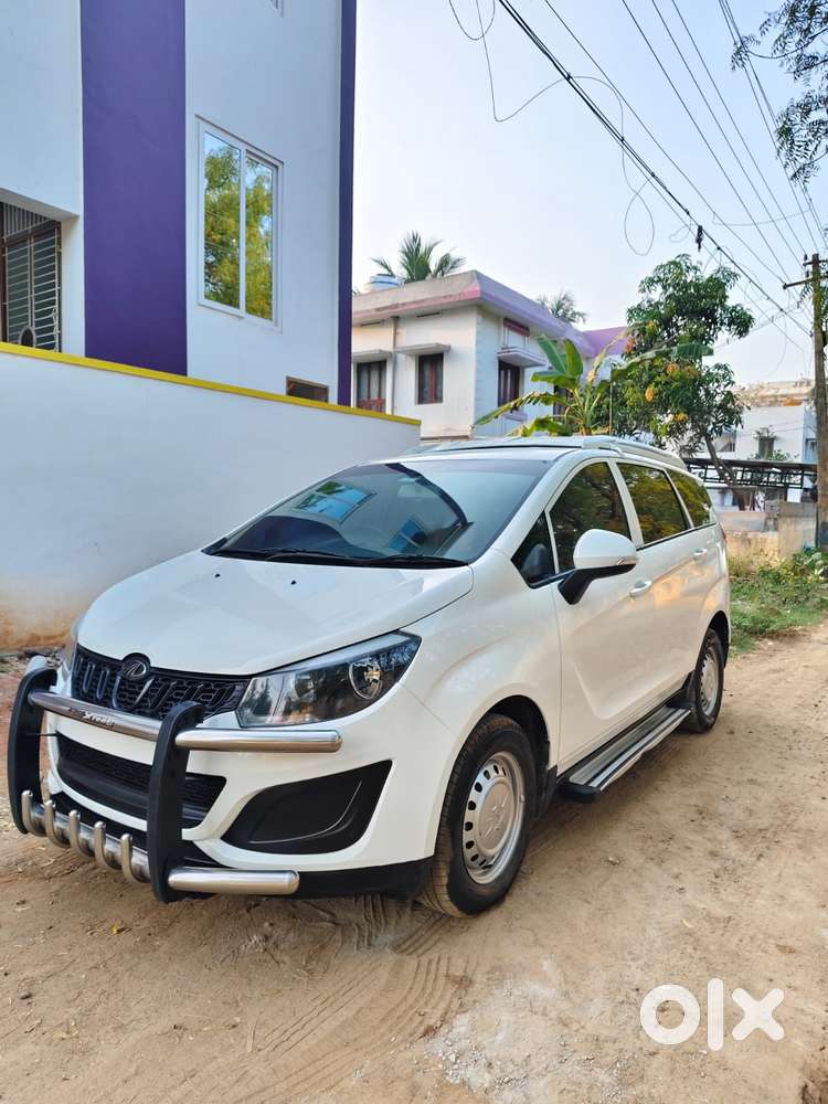 Mahindra Marazzo, 2020, Diesel