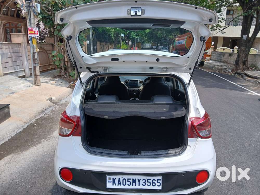 Hyundai Grand I10 1.2 Sportz At, 2018, Petrol