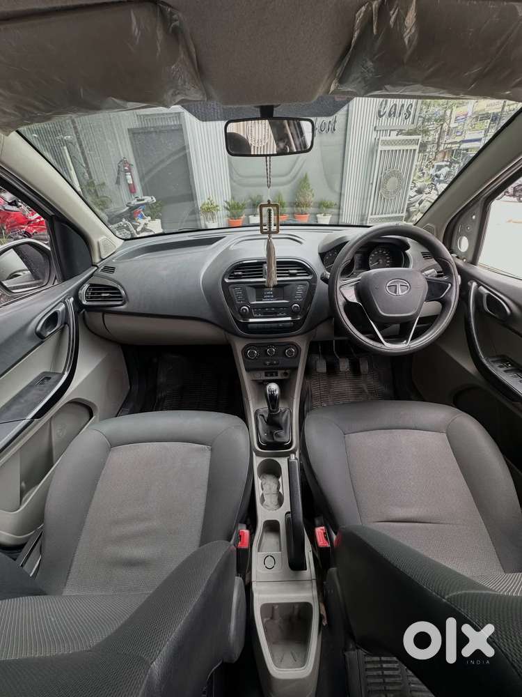 Tata Tiago 1.2 Revotron Xt, 2018, Petrol