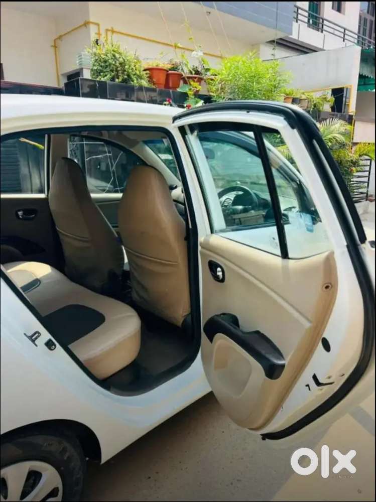 Hyundai I10 Sportz 2012 Petrol Manual