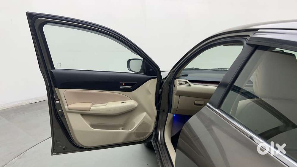 Maruti Suzuki Dzire 1.2 Vxi Amt, 2019, Petrol