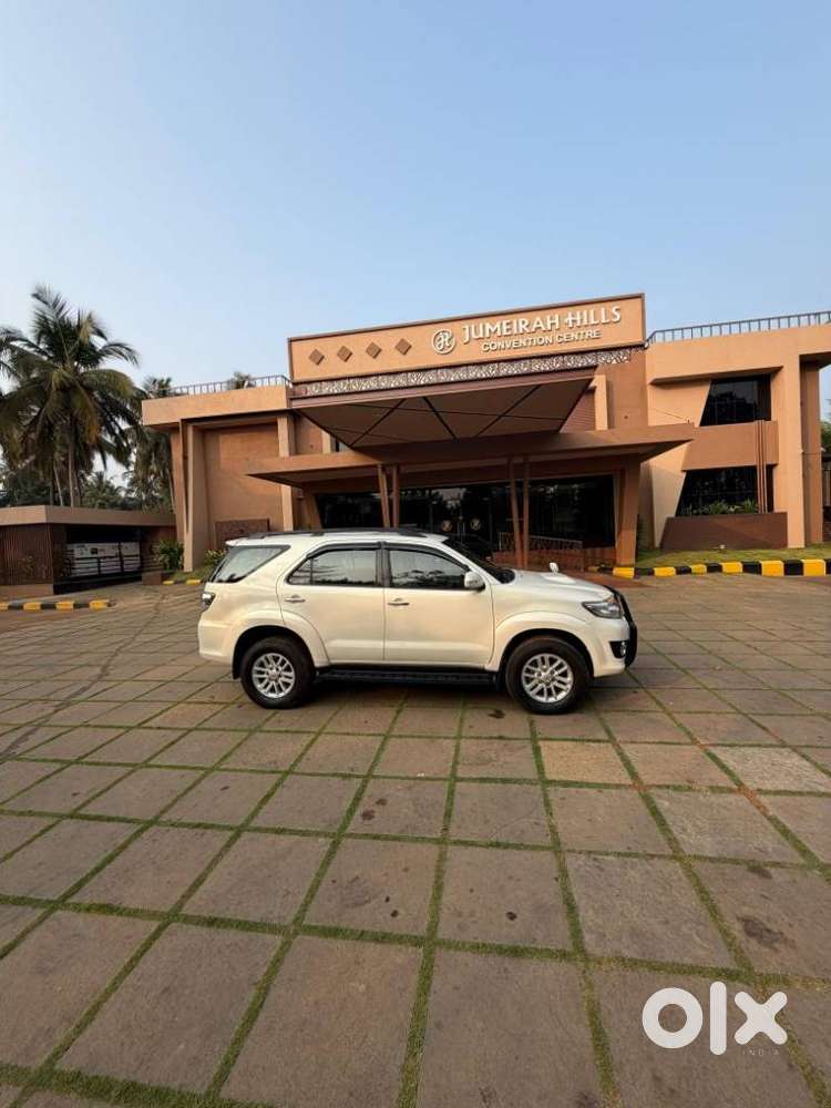 Toyota Fortuner 2011-2016 4x2 Manual, 2014, Diesel