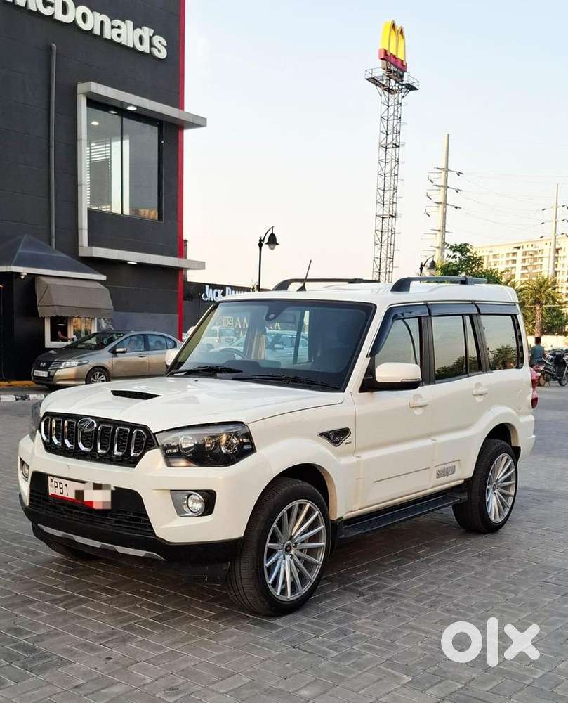 Mahindra Diesel Car 2022