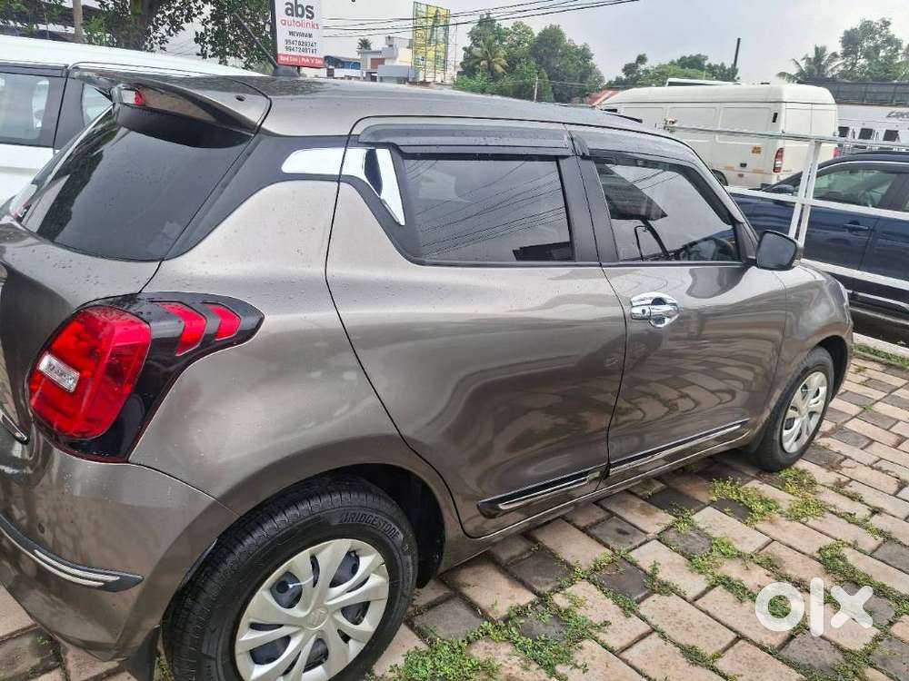 Maruti Suzuki Swift Vxi 1.2 Abs Bs-iv, 2019