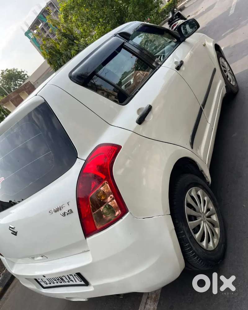 Maruti Suzuki Swift 2010 Vxi Petrol Manual