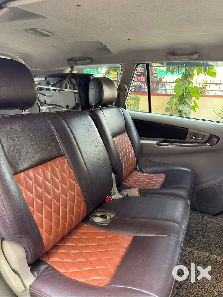 Toyota Innova 2012 Diesel Well Maintained