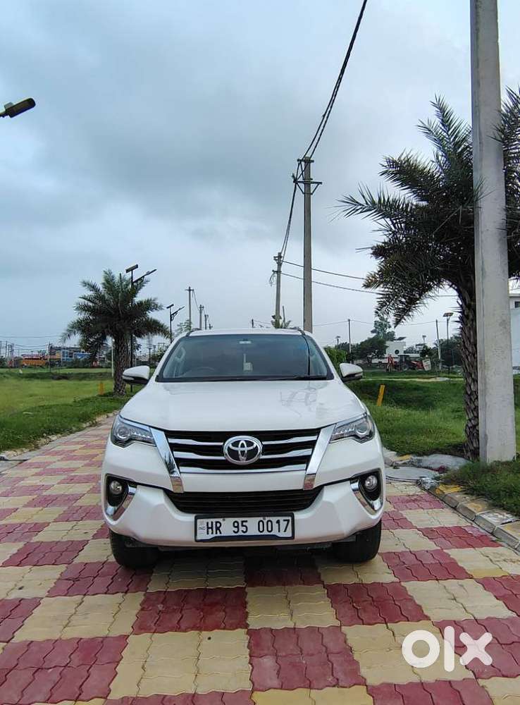 Toyota Fortuner 4x2 At 2.8 Diesel, 2017, Diesel