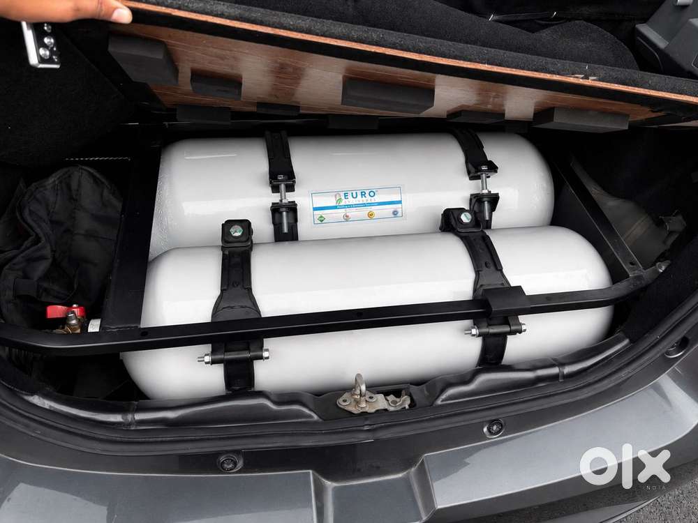 Tata Tiago 1.2 Revotron Xe Cng, 2025, Cng & Hybrids