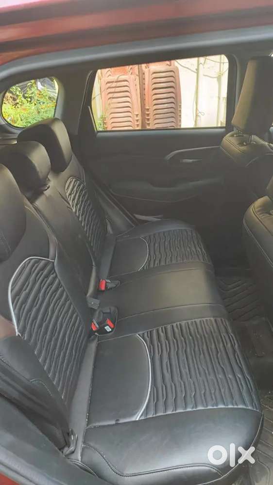 Maruti Suzuki Grand Vitara 2025 Petrol Well Maintained