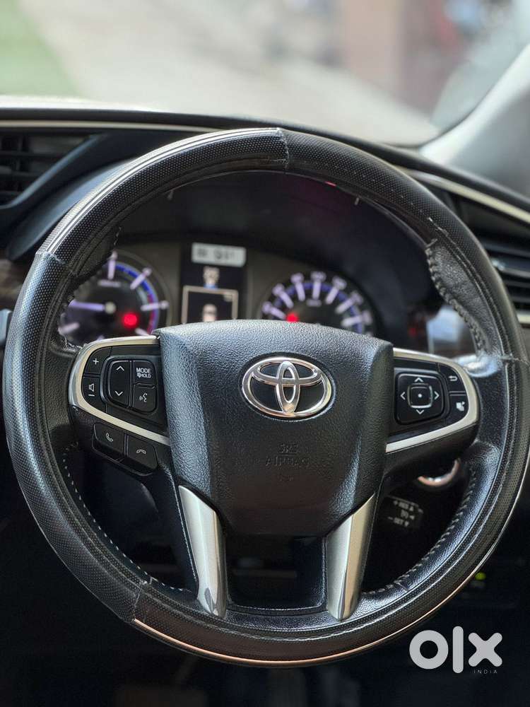 Toyota Innova Crysta 2.4 Z 7 Str, 2022, Diesel