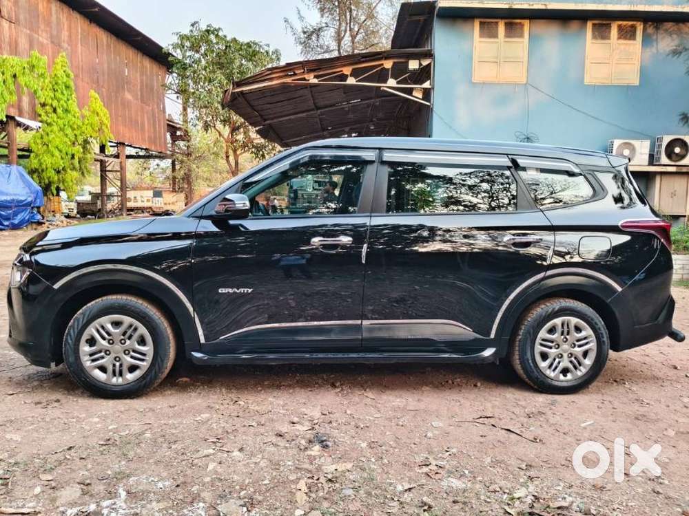 Kia Carens G1.5 6mt Gravity, 2025, Petrol