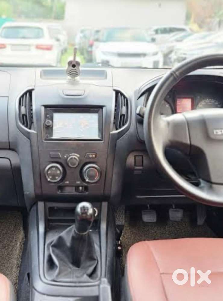 Isuzu D-max V-cross 4x4, 2017, Diesel