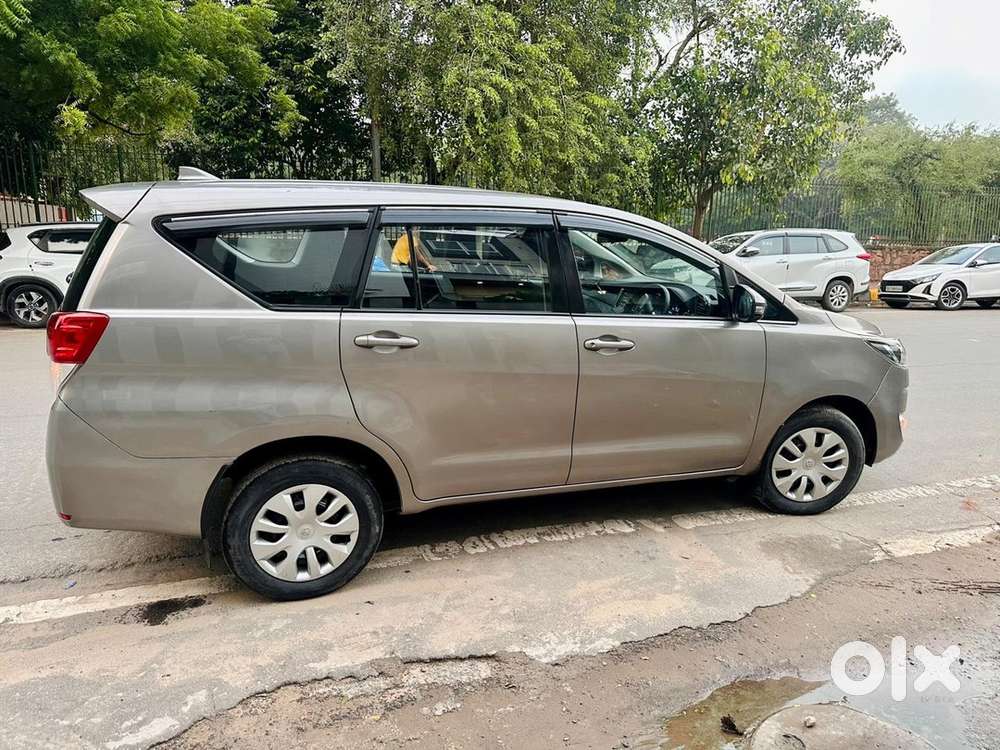 Toyota Innova Crysta 2015 Model