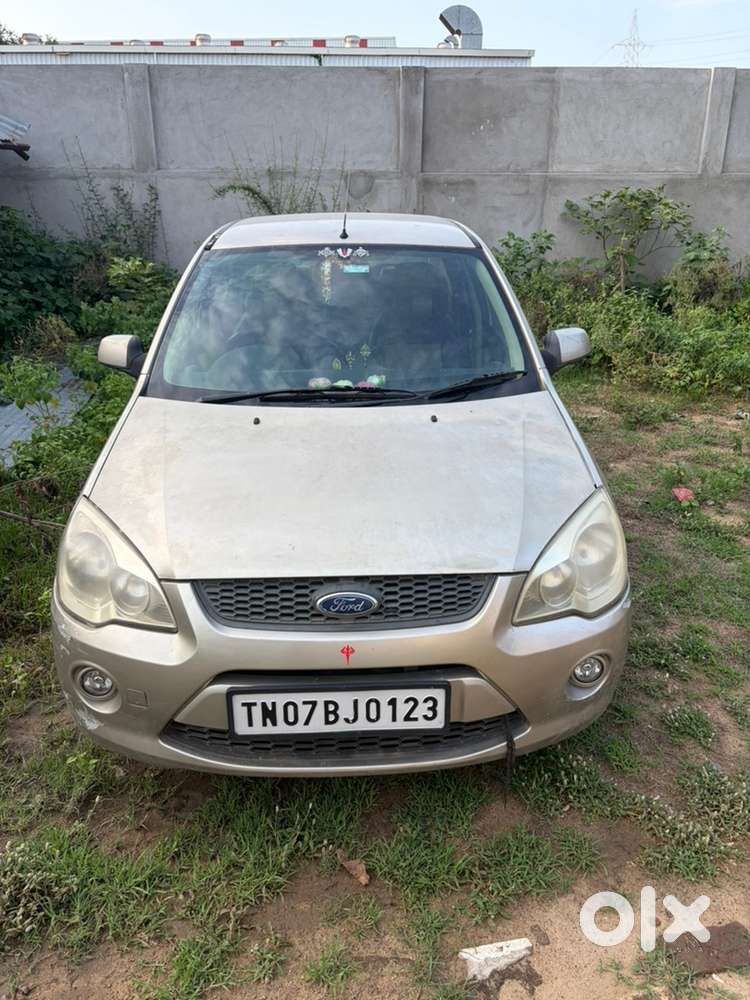 Ford Fiesta Zxi 2009 Km Driven