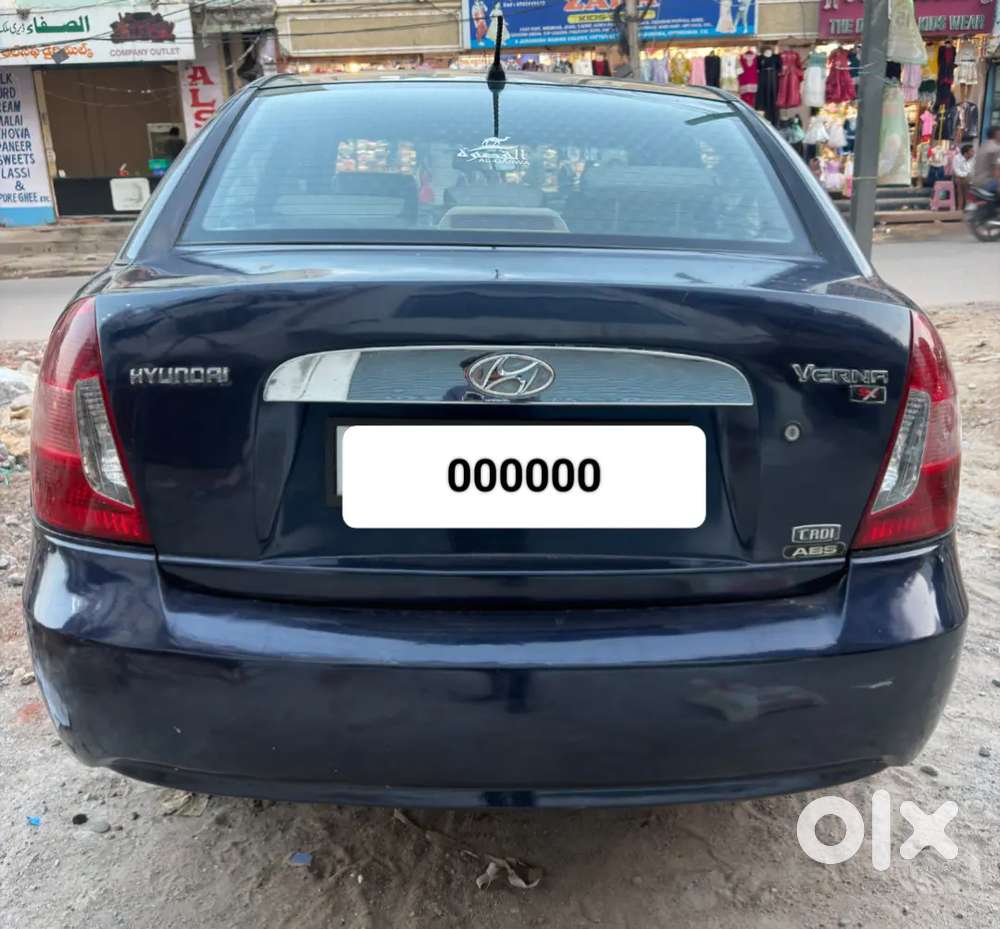 Hyundai Verna 1.6 Crdi 2010