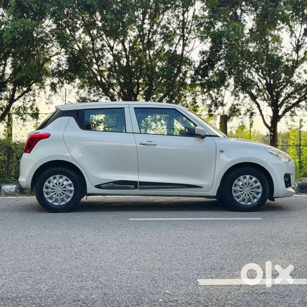 Maruti Suzuki Swift 1.2 Lxi (o), 2019, Petrol