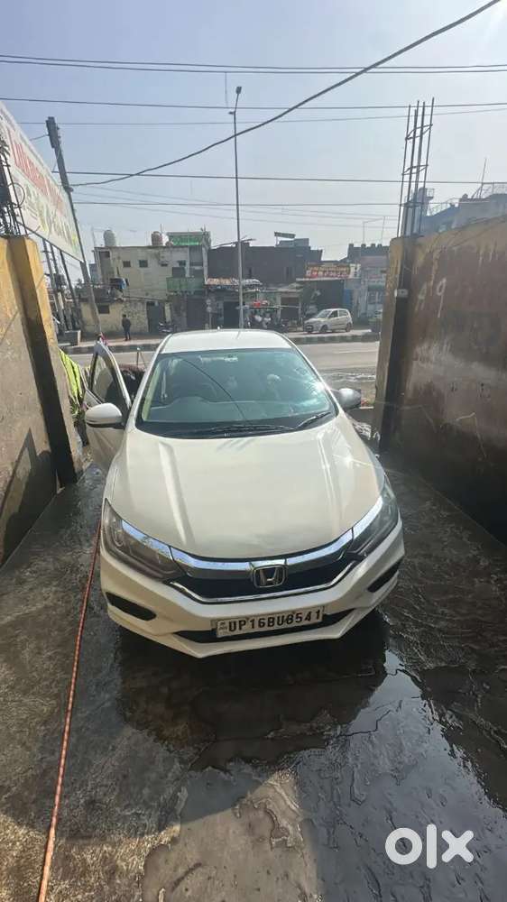 Honda City 2018 Cng & Petrol  82000 Km Driven
