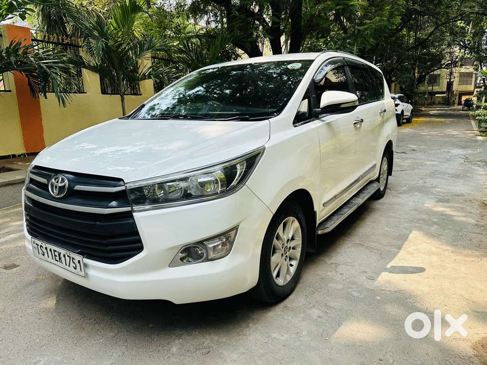 Toyota Innova Crysta 2.4 Gx Mt 8s, 2017, Diesel