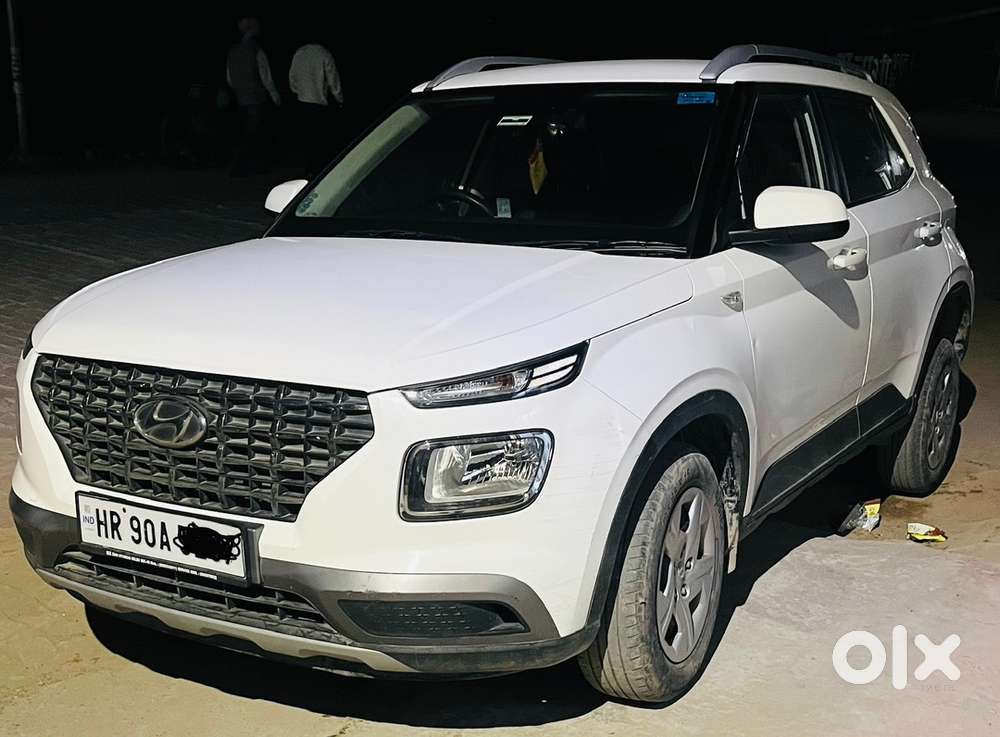 Hyundai Venue Petrol 2020 Manual