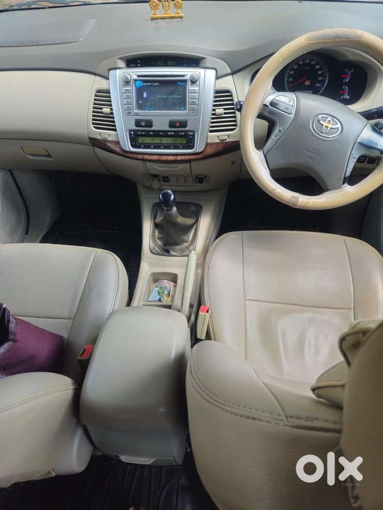 Toyota Innova 2.5 V 7 Str, 2012, Diesel