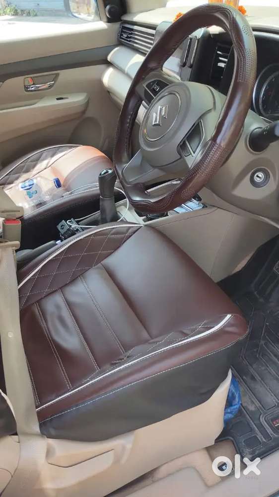 Maruti Suzuki Ertiga Vxi 2026