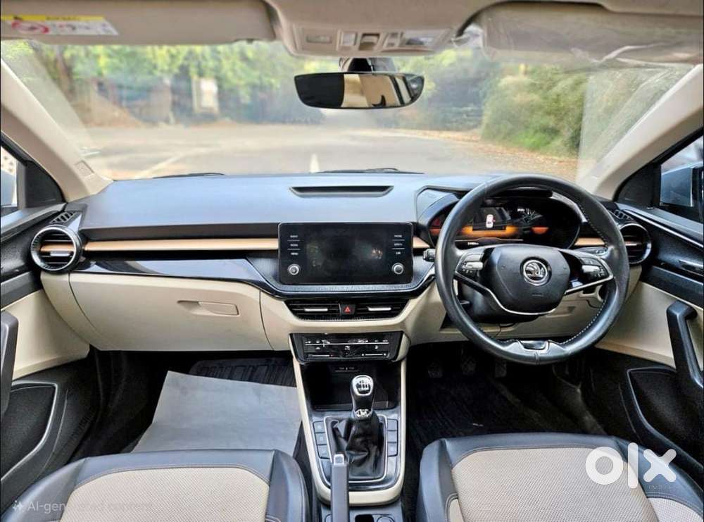 Skoda Slavia 1.0 Tsi Style, 2022, Petrol