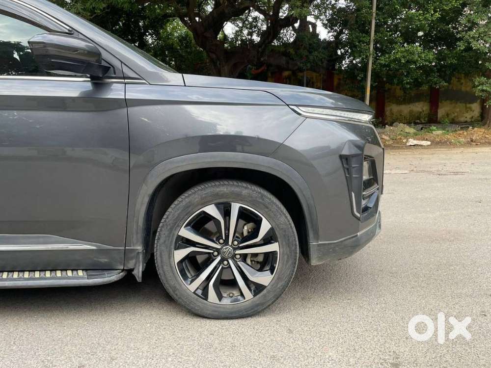 Mg Hector Plus Savvy Pro 1.5 Turbo Petrol Cvt 7 Str, 2024, Petrol