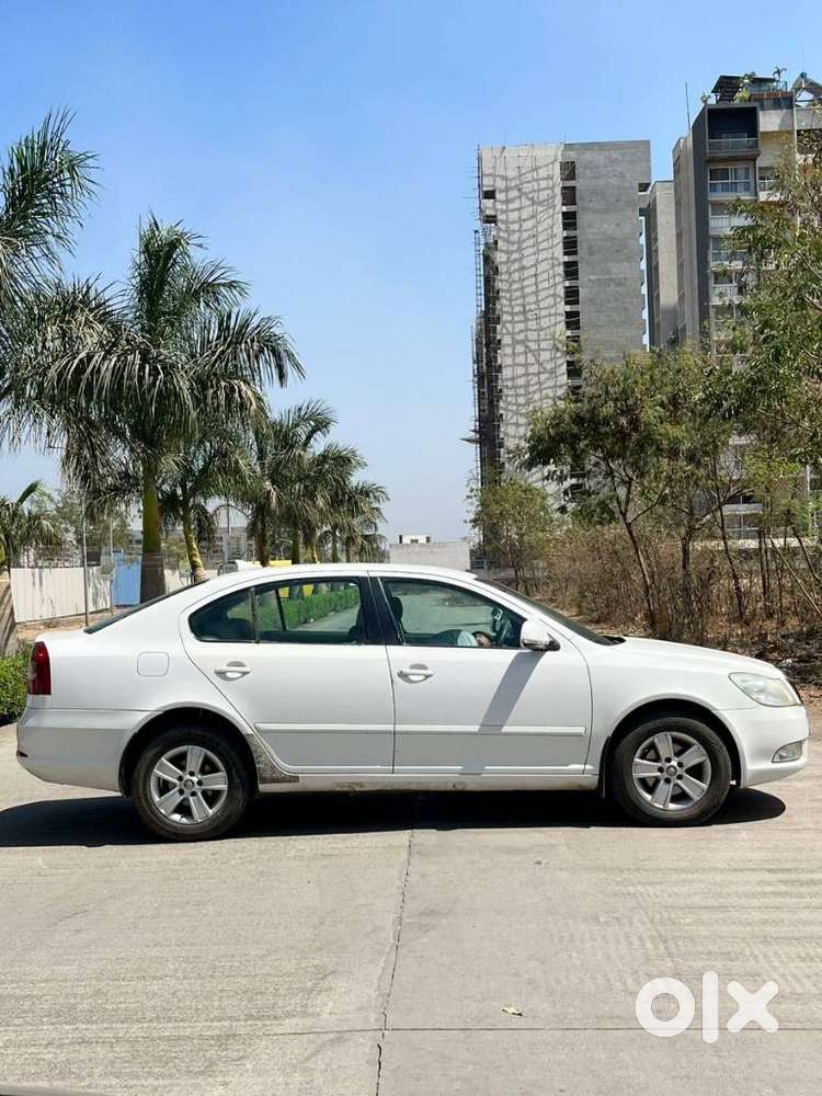 Skoda Laura 1.9 Tdi Mt Ambiente, 2010, Diesel
