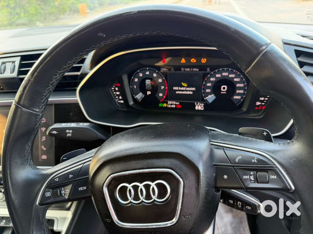 Audi Q3 40 Tfsi Premium Plus, 2023, Petrol