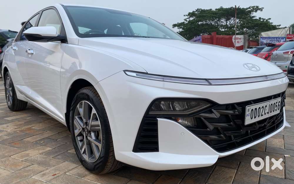 Hyundai Verna 1.5 Sx Vtvt, 2023, Petrol