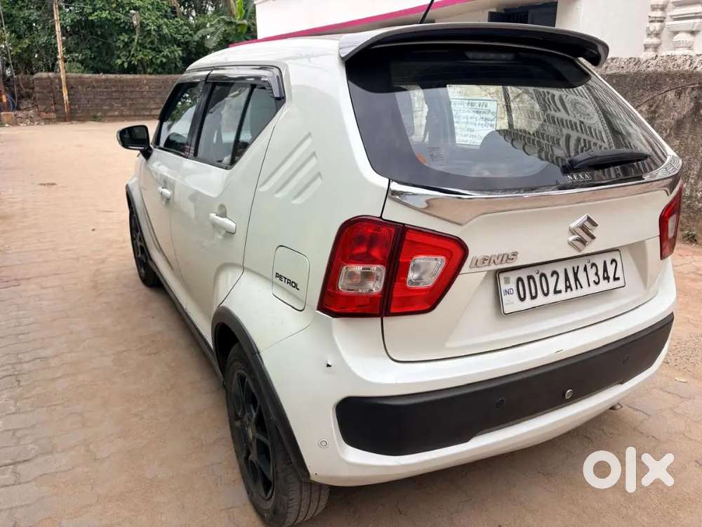 Maruti Ignis Zeta 2017 Dual Tone  Single Owner  Insurance Active