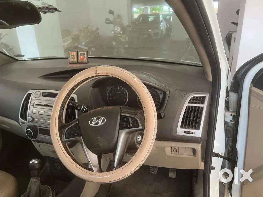 Hyundai New I20 2011 Petrol 49000 Km Driven