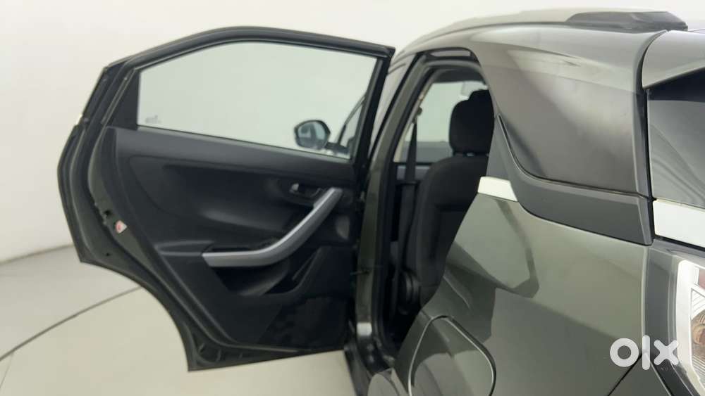 Tata Nexon 1.5 Revotorq Xma Amt (s), 2021, Diesel